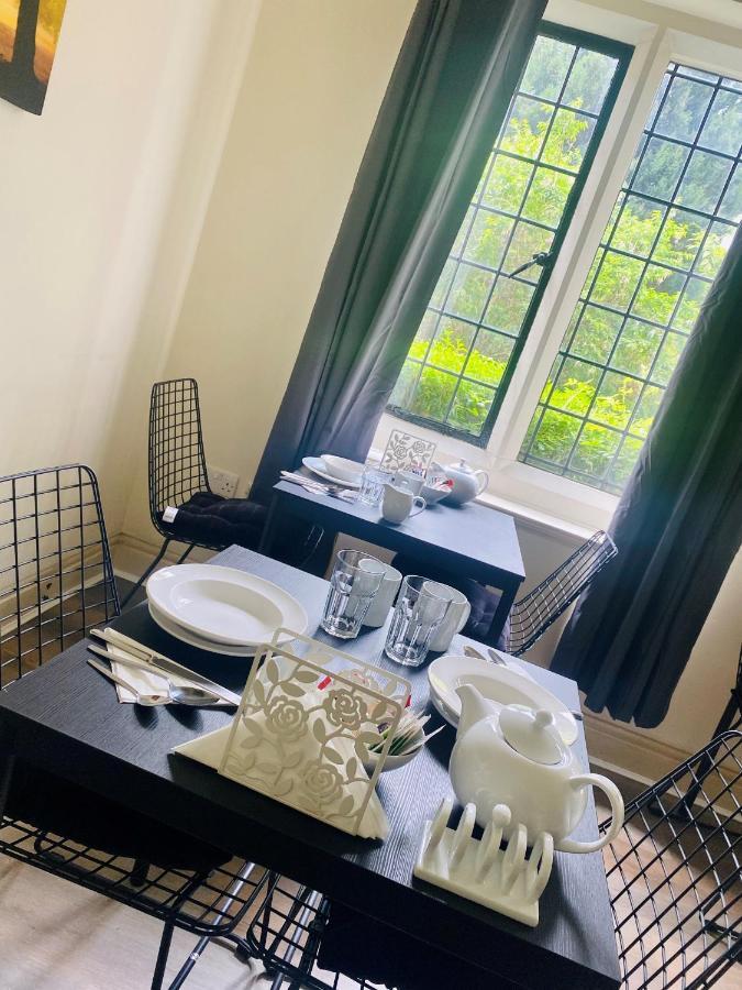 Mirfield Monastery B&B ภายนอก รูปภาพ