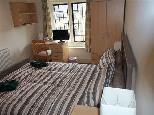 Mirfield Monastery B&B ภายนอก รูปภาพ