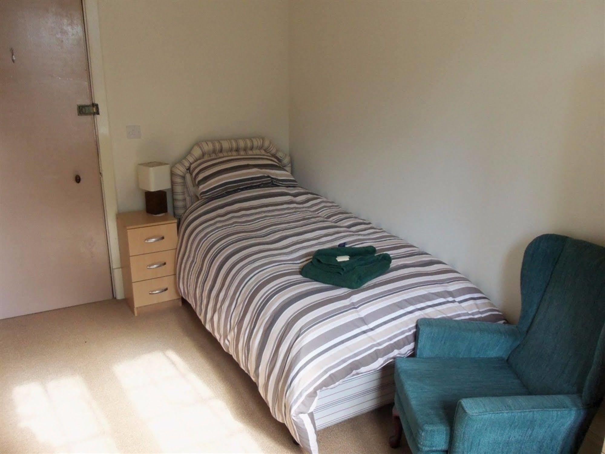 Mirfield Monastery B&B ภายนอก รูปภาพ